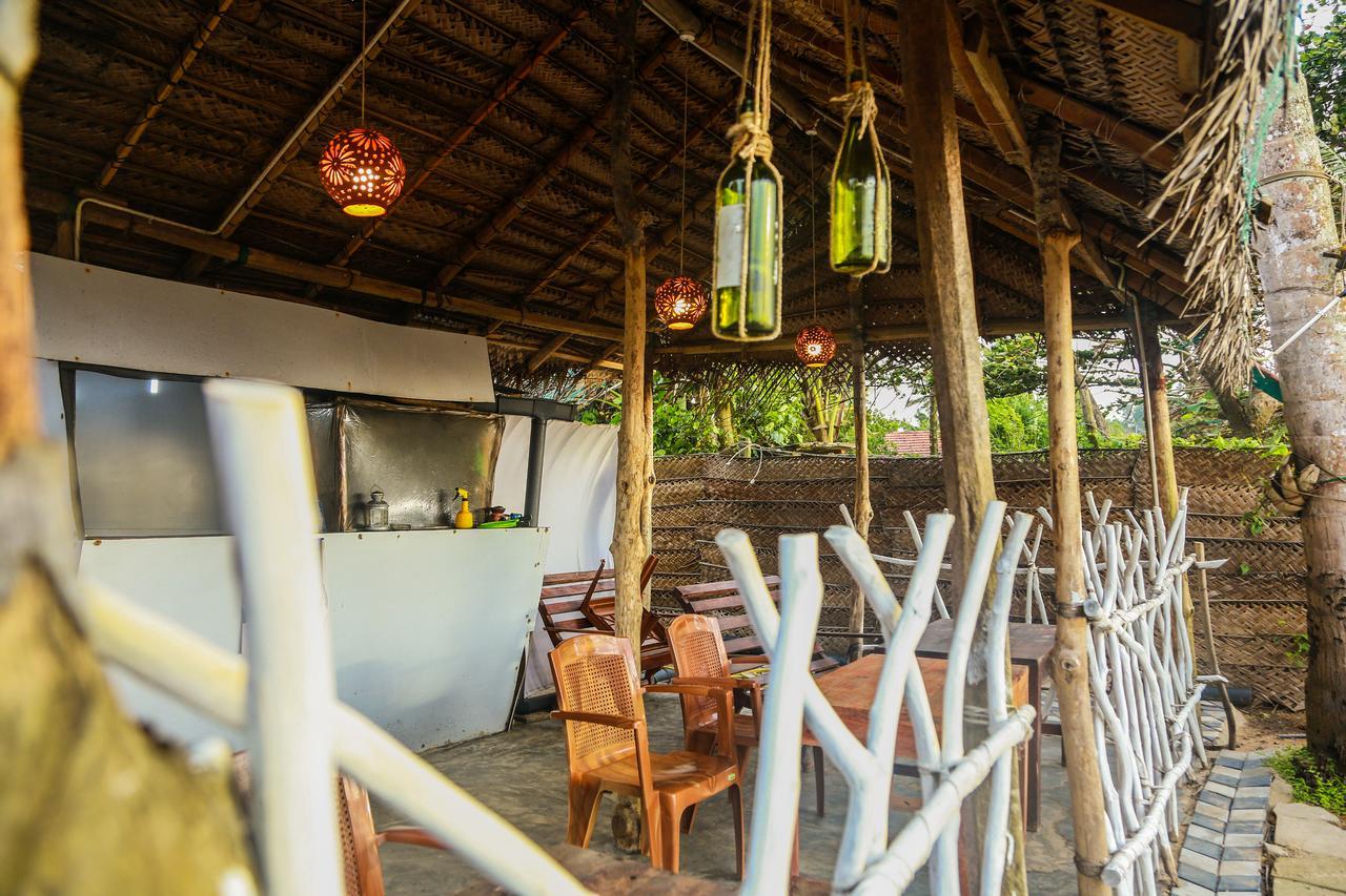 Sea Shine Beach Resort Mirissa Exterior photo
