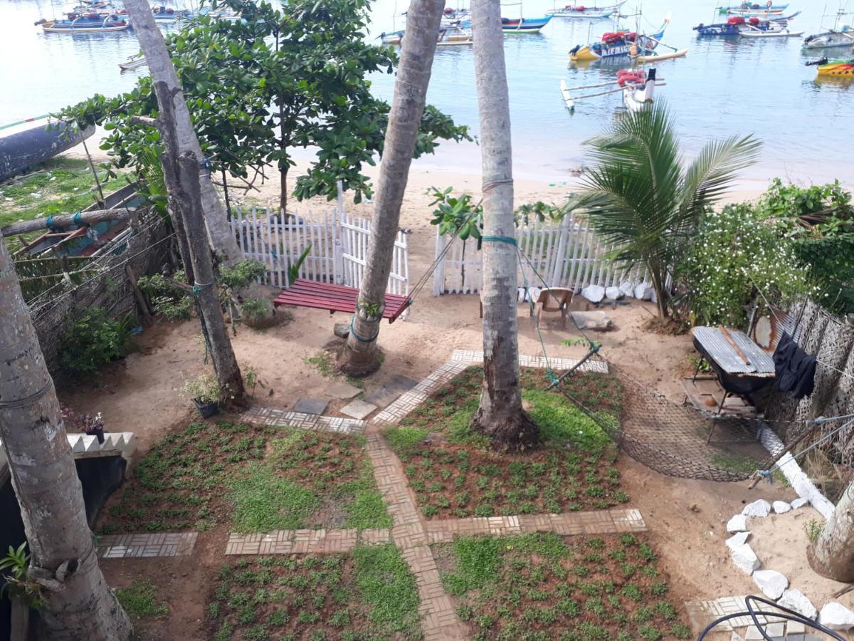 Sea Shine Beach Resort Mirissa Exterior photo